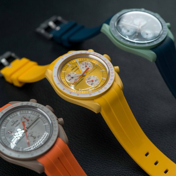 RUBBER-STRAP-SWATCHXOMEGA-YELLOW