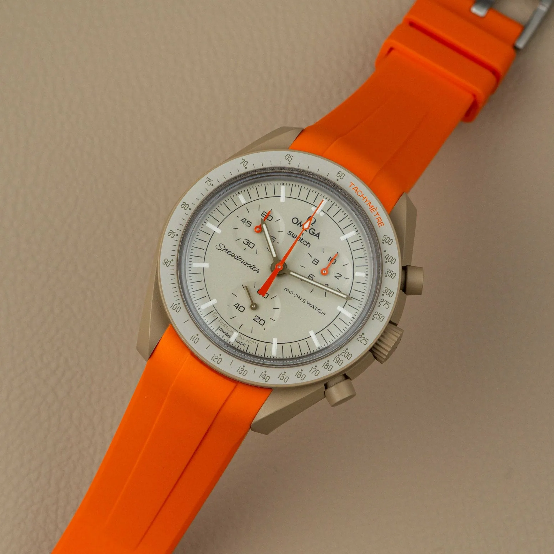 Rubber strap for Omega X Moonswatch - Orange - Image 4