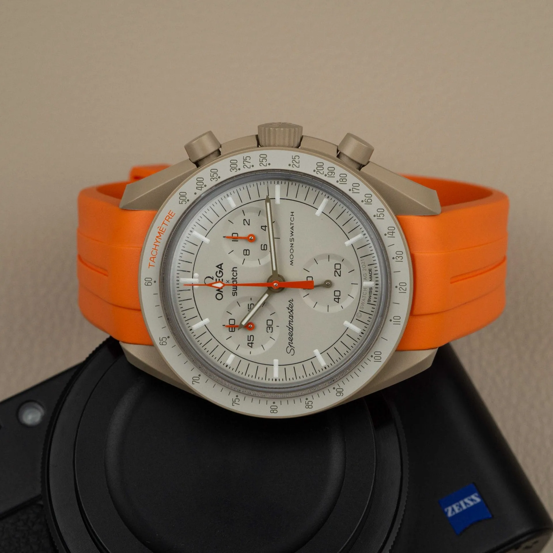 Rubber strap for Omega X Moonswatch - Grand Prix - Orange - Image 6