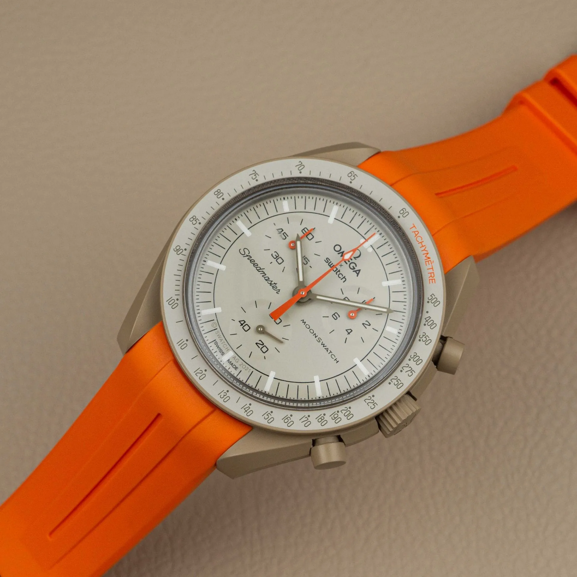 Rubber strap for Omega X Moonswatch - Grand Prix - Orange - Image 4