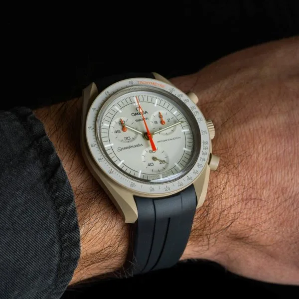 Rubber strap for Omega X Moonswatch - Grand Prix - Black - Image 8
