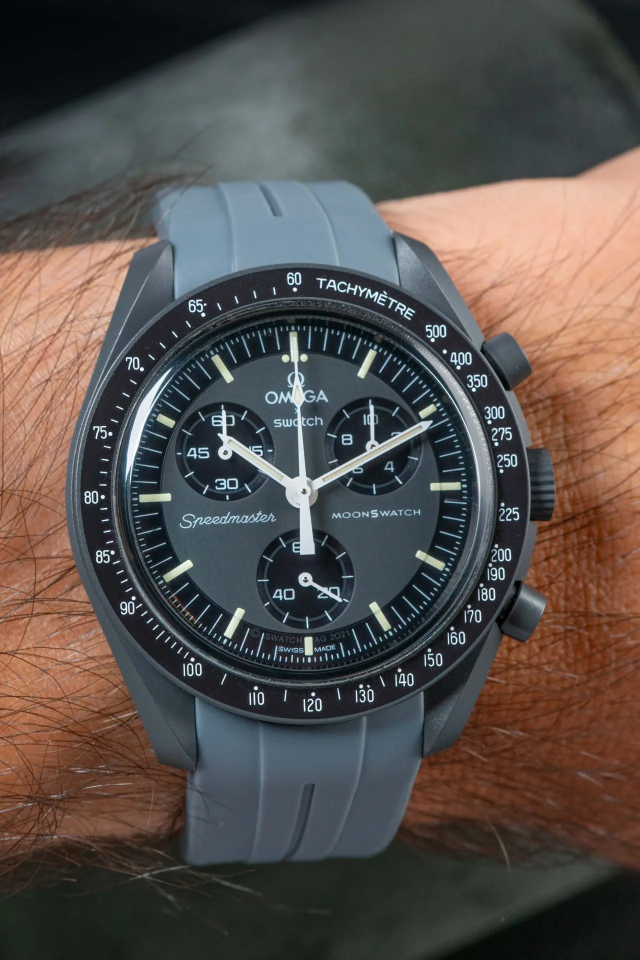 Rubber strap for Omega X Moonswatch - Grand Prix - Grey - Image 2